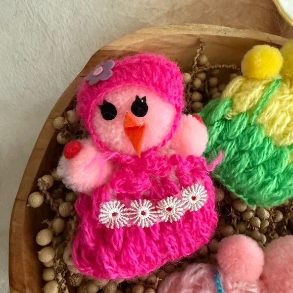 Vintage Handmade Easter Chick & Bunny Trio Finger Puppets Easter Home Decor - Picture 2 of 10